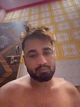 Dasiboy35: διαδικτυακό σόου στην κάμερα