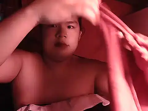 Huntrix2025 Webcam Show