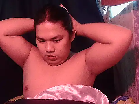 Huntrix2025 Webcam Show