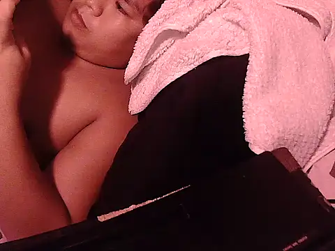 Živý XXX chat Huntrix2025