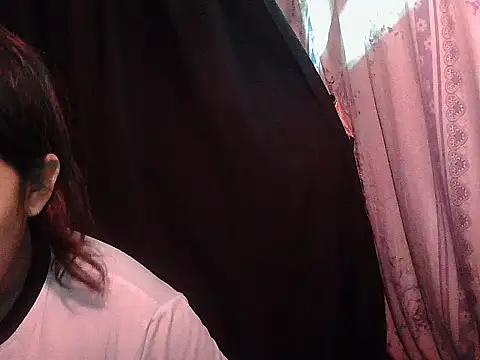 Huntrix2025 Pertunjukan Webcam