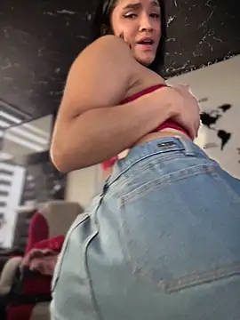 Chat +18 de Isabella-Teen ao vivo