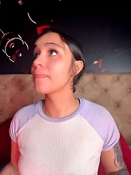 Chat XXX en directo de Isabella-Teen