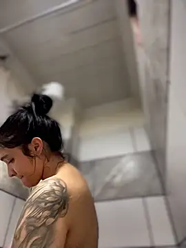 Pertunjukan Kamera Web Isabella-Teen