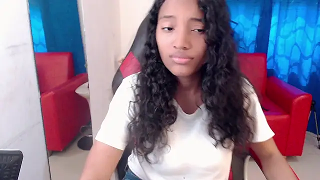 Živý XXX chat Rubievans22