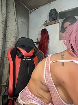 innocenttemplegirl's Webcam Show