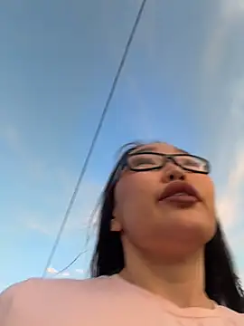 trytomakememoam's Live XXX Chat
