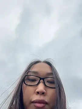 trytomakememoam's Webcam Show