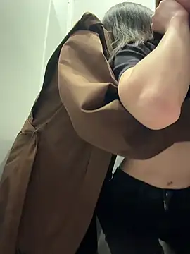 trytomakememoam's Live XXX Chat