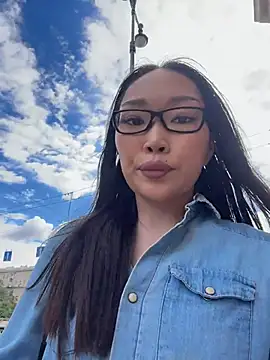 trytomakememoam's Live XXX Chat