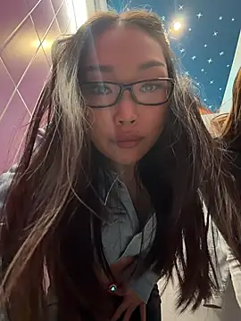 trytomakememoam's Webcam Show
