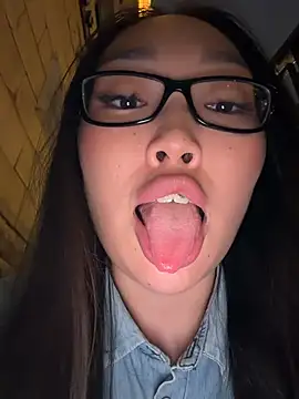 trytomakememoam Webcamshow