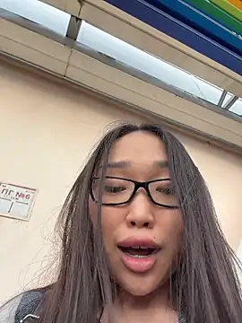 trytomakememoam's Webcam Show