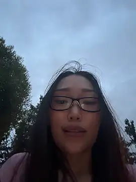 Chat XXX en directo de trytomakememoam