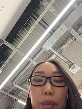 trytomakememoam's Webcam Show