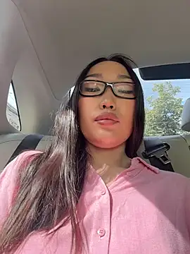 Chat +18 de trytomakememoam ao vivo