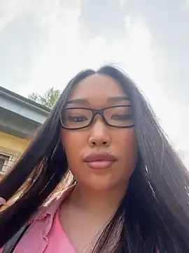 trytomakememoam's Webcam Show