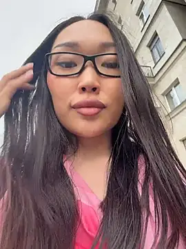 trytomakememoam's Live XXX Chat