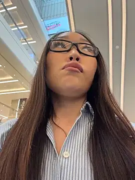 trytomakememoam's Live XXX Chat