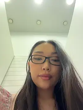trytomakememoam Chat XXX in diretta