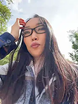 Chat XXX Live trytomakememoam