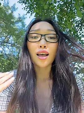 trytomakememoam's Live XXX Chat