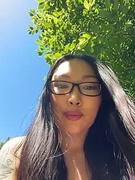 trytomakememoam's Webcam Show