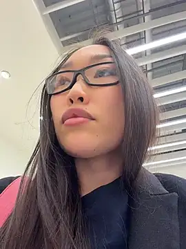 trytomakememoam's Webcam Show