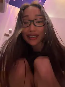 trytomakememoam's Webcam Show