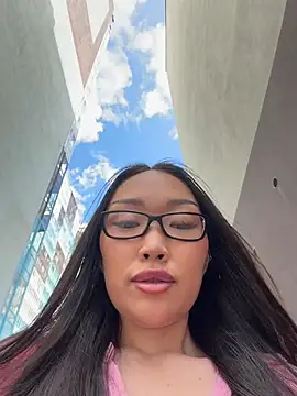 trytomakememoam's Live XXX Chat
