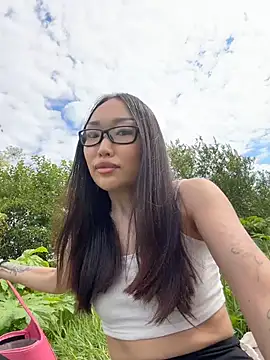 trytomakememoam's Live XXX Chat