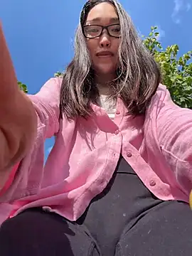 trytomakememoam's Webcam Show