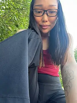 trytomakememoam's Webcam Show