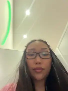 trytomakememoam's Webcam Show