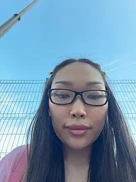 trytomakememoam's Live XXX Chat