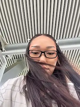 trytomakememoam's Webcam Show