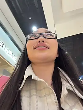 Sala de chat en directo de trytomakememoam
