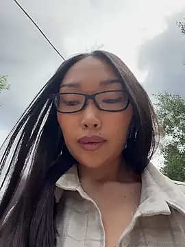 trytomakememoam's Live XXX Chat