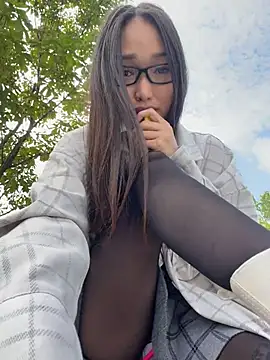 trytomakememoam's Webcam Show