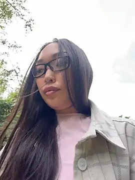 trytomakememoam's Webcam Show