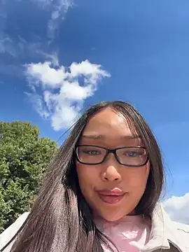 trytomakememoam's Live XXX Chat