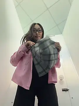 Webkamerová show trytomakememoam