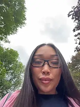 trytomakememoam's Webcam Show