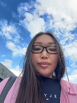 trytomakememoam's Live XXX Chat