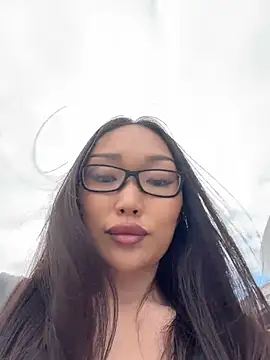 trytomakememoam's Webcam Show