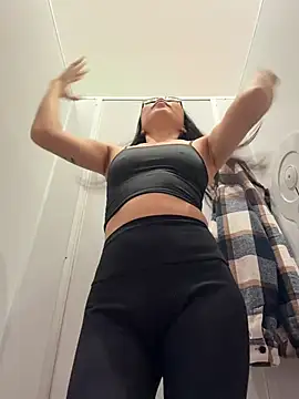 trytomakememoam's Webcam Show