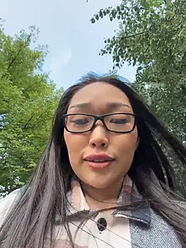 trytomakememoam webcam show