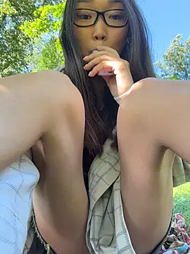 trytomakememoam's Webcam Show