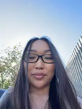trytomakememoam's Webcam Show