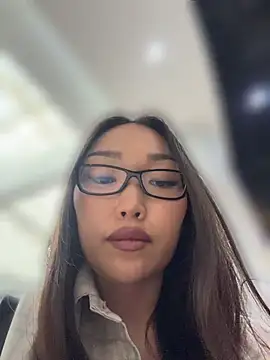 Show Webcam de trytomakememoam
